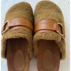 See By Chloe Gema Shearling Slipper / Mule: Size 40 (US 9.5) Tan